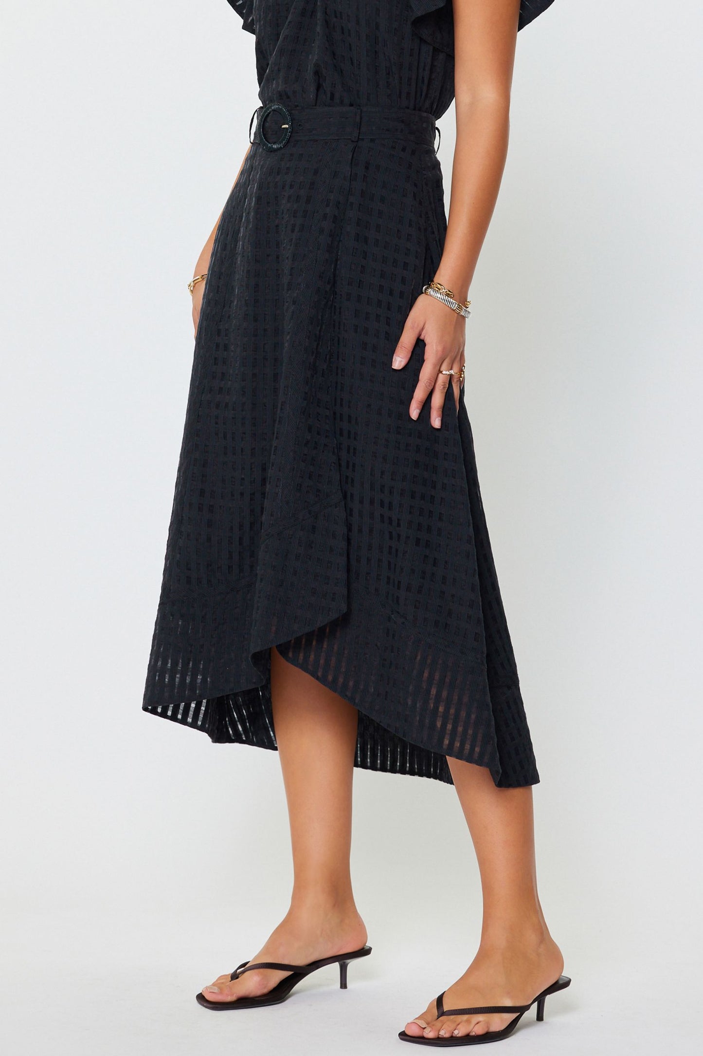 BELTED SKIRT - BLACK