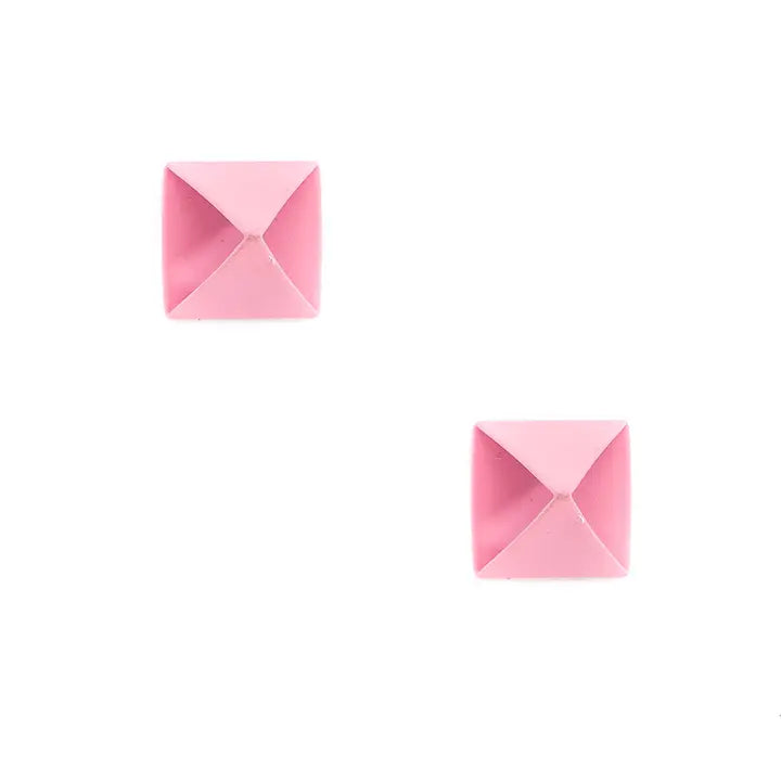 PIVOTAL PYRAMID EARRING