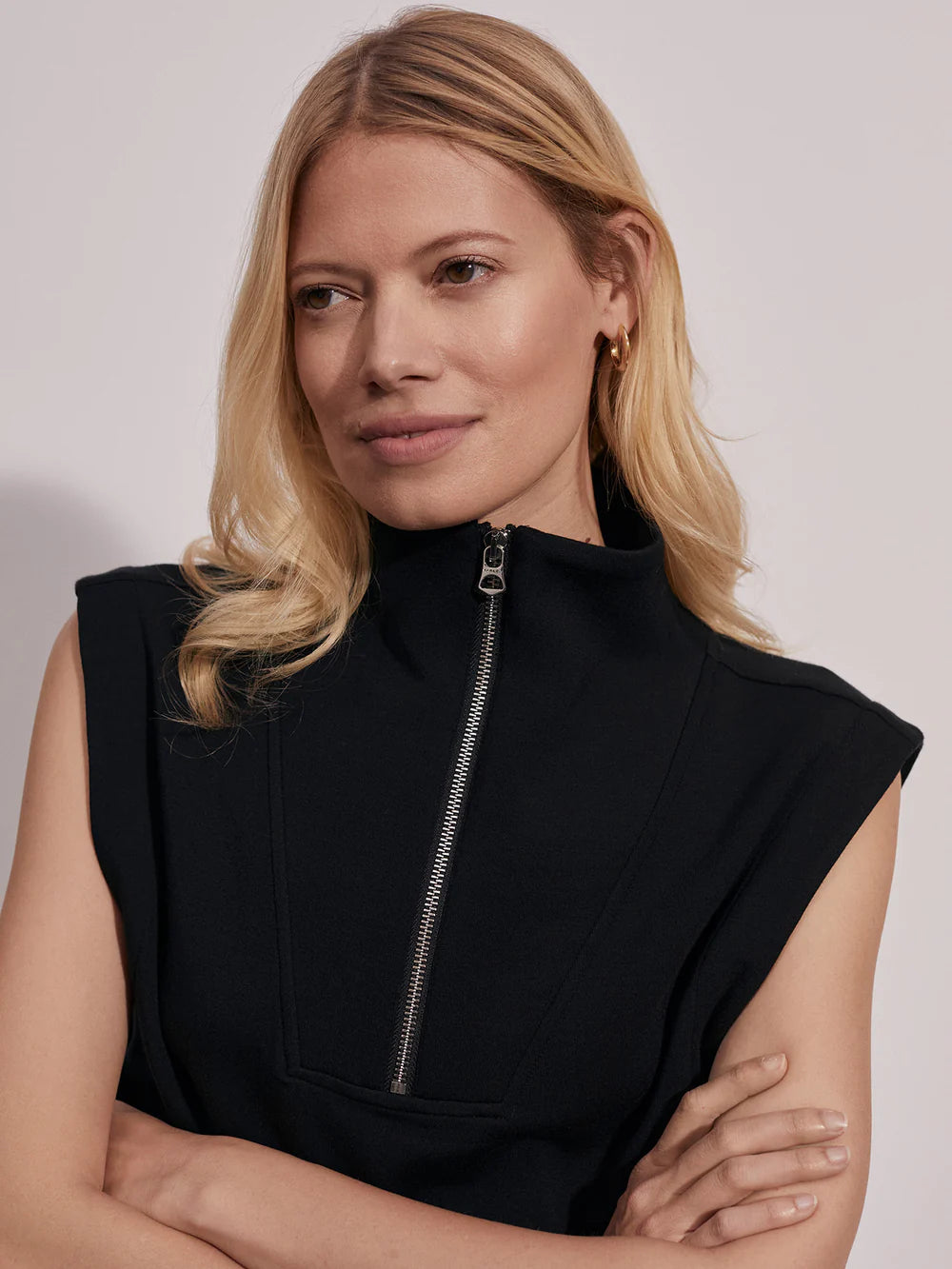 MAGNOLIA HALF ZIP TANK - BLACK