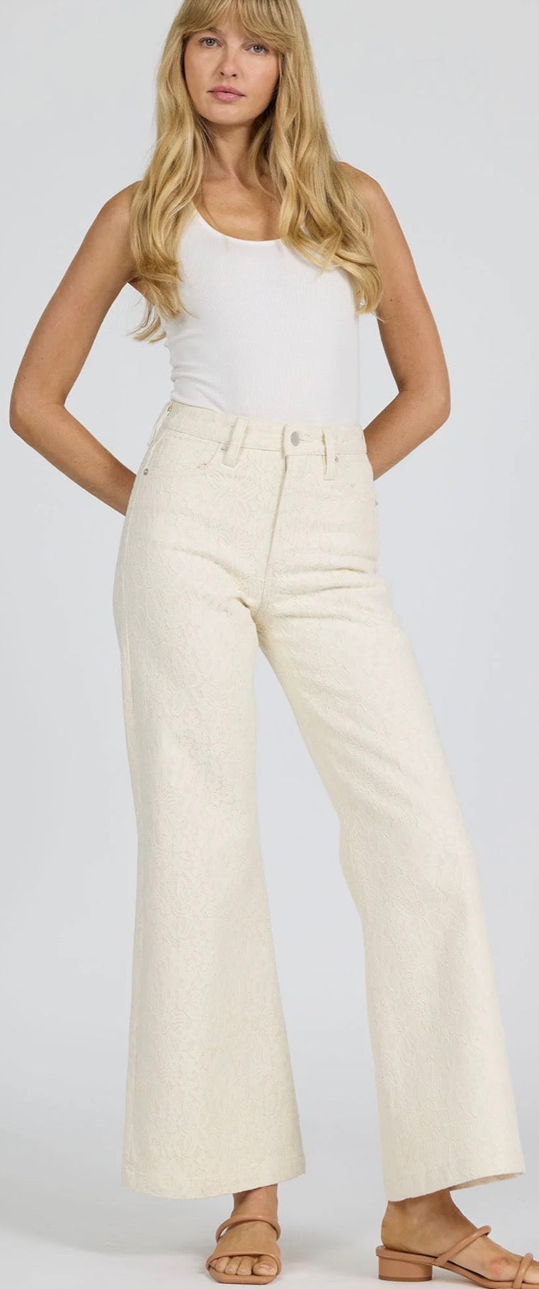 FIONA - WHEAT LACE
