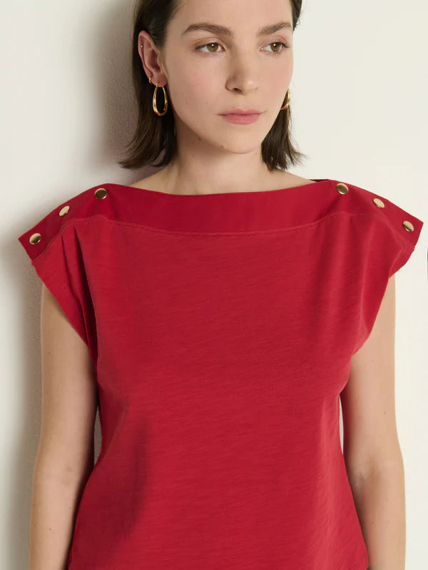 BROOKS BOATNECK TOP - RIO RED
