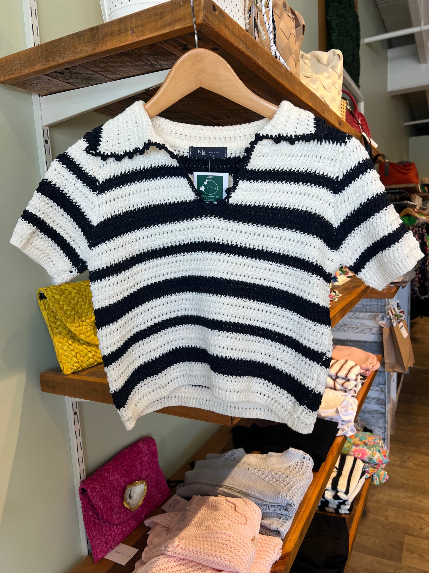 SHORT SLV STRIPED KNIT TOP