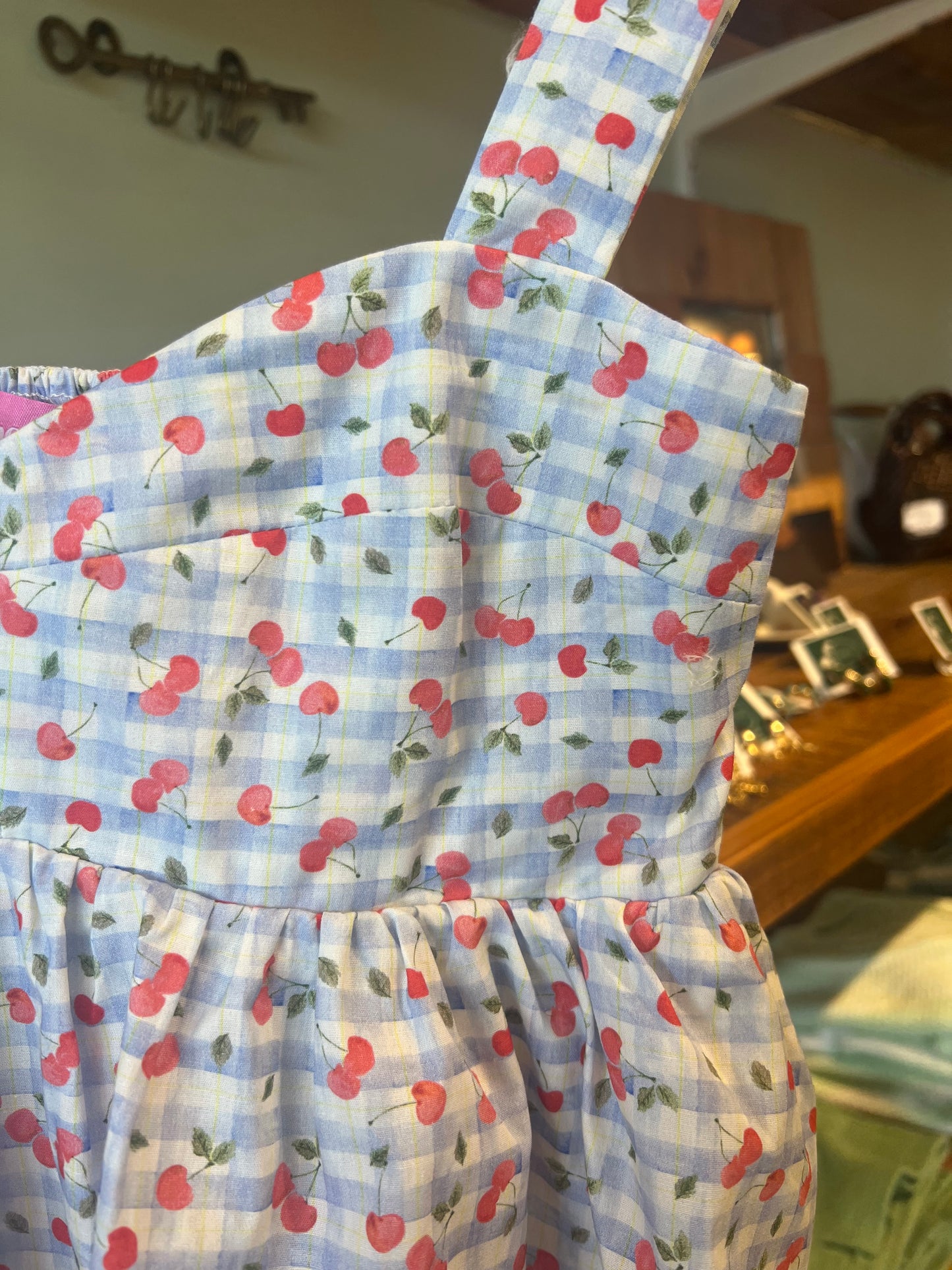BELLA TOP - CHERRY CHECK