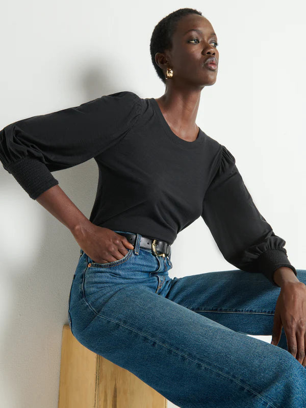 LOREN PEASANT TEE-BLACK