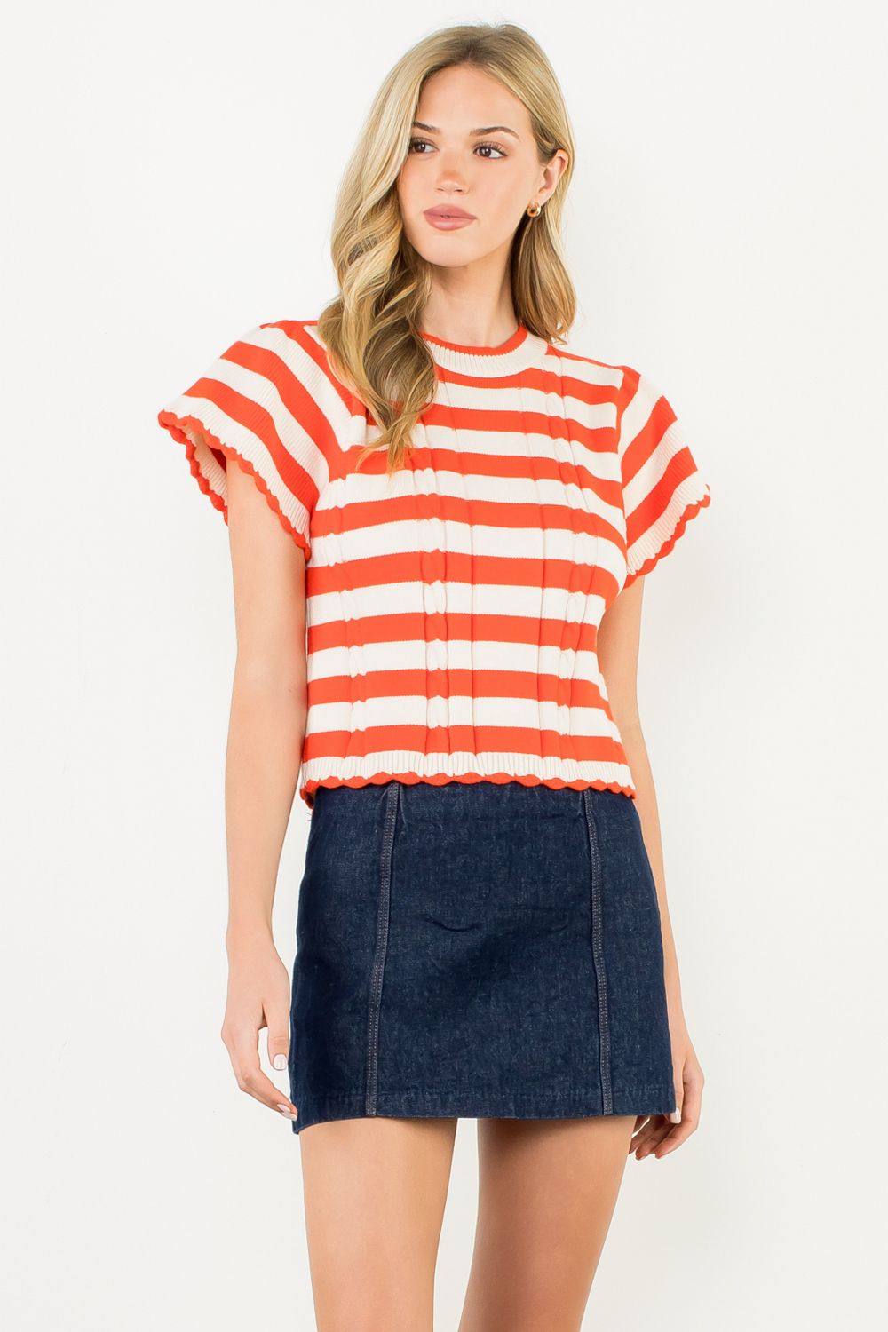 SHORT SLEEVE STRIPED SWEATER