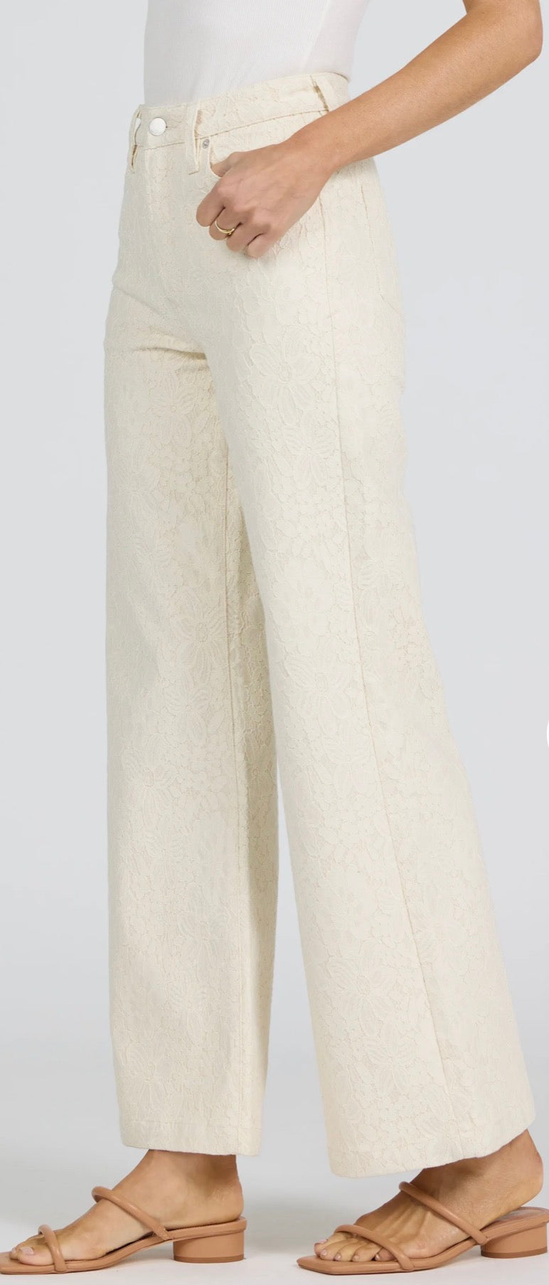 FIONA - WHEAT LACE