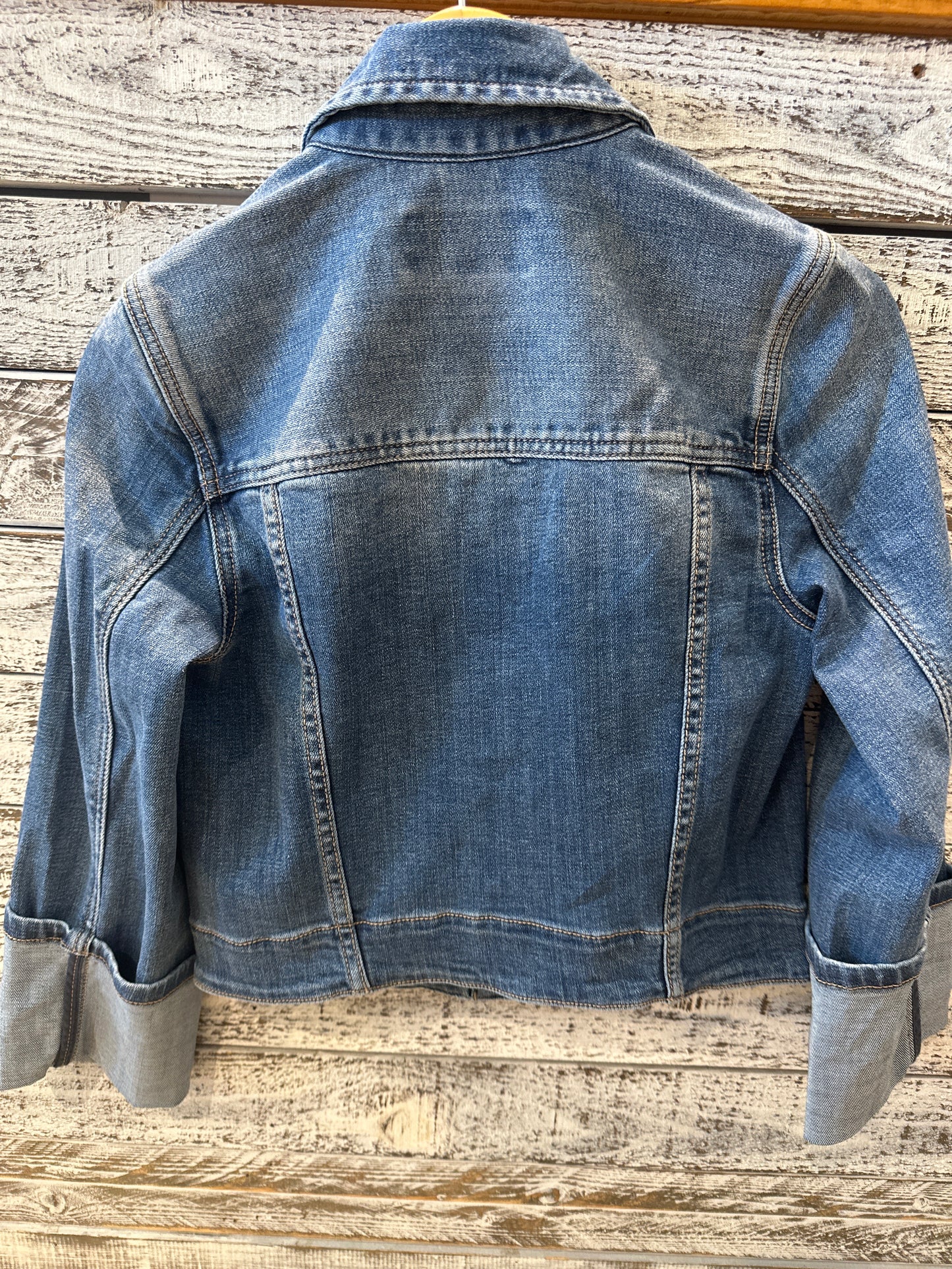 DENIM TRUCKER JACKET
