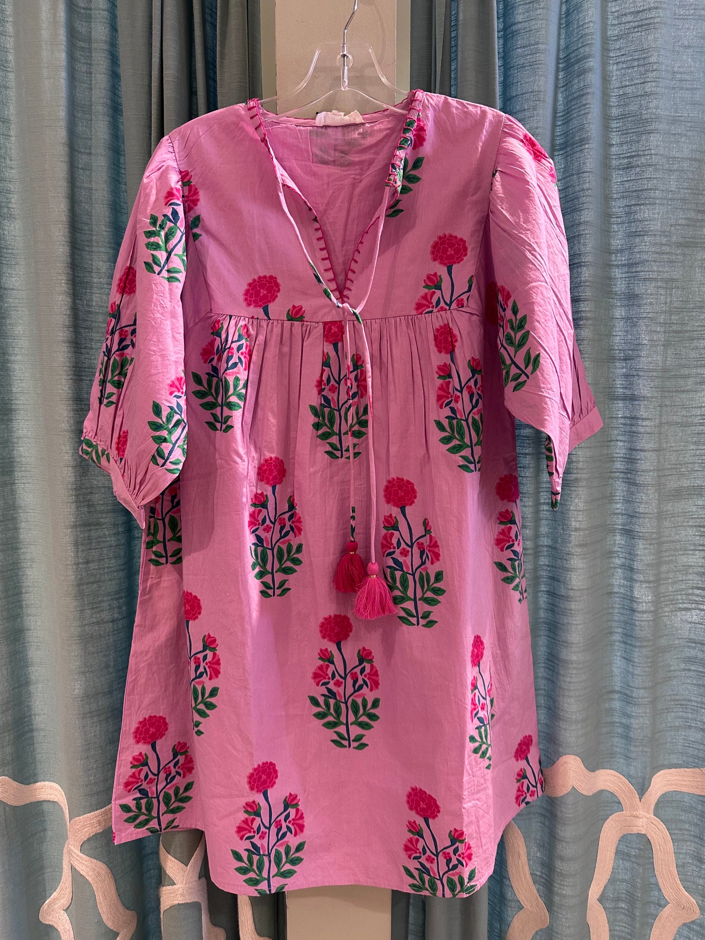 BLOCK PRINT FLORAL DRESS WITH TASSLES - PINK