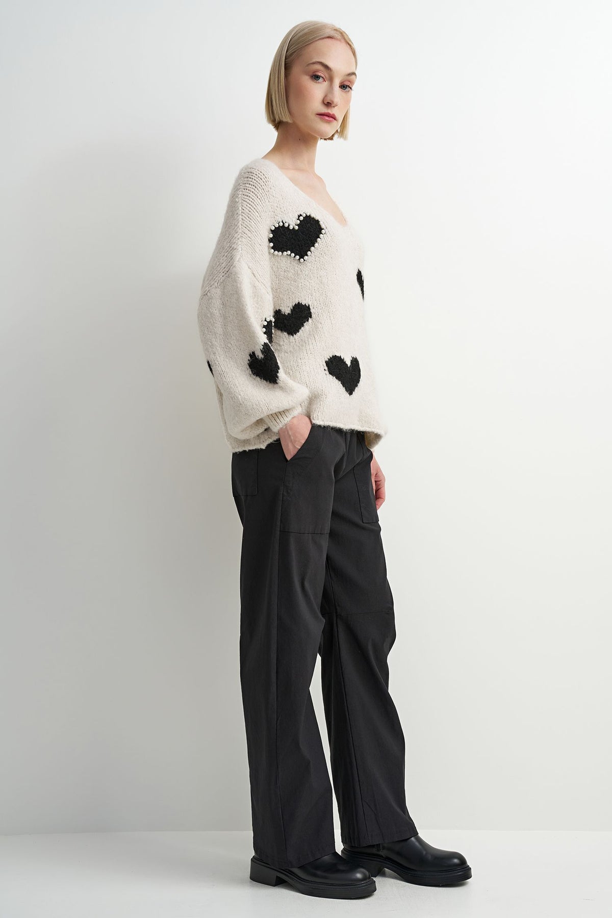 TAYLOR SWEATER