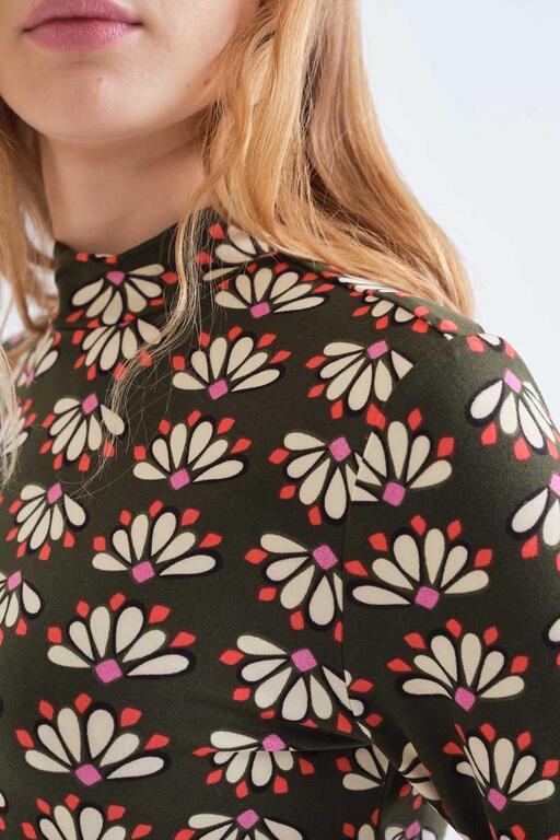 FLOWER TOP