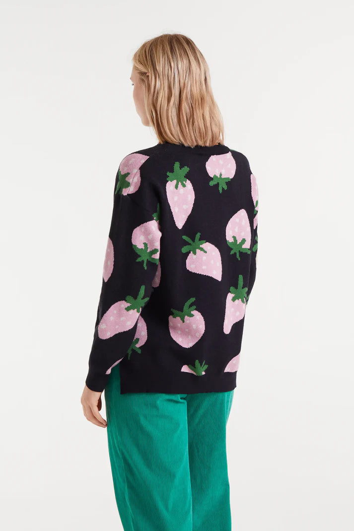 STRAWBERRY SWEATER