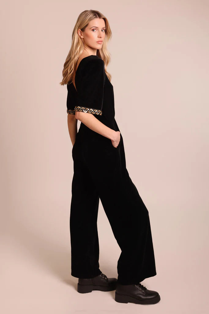 BLACK JUMPSUIT WITH SLEEVE DETAIL