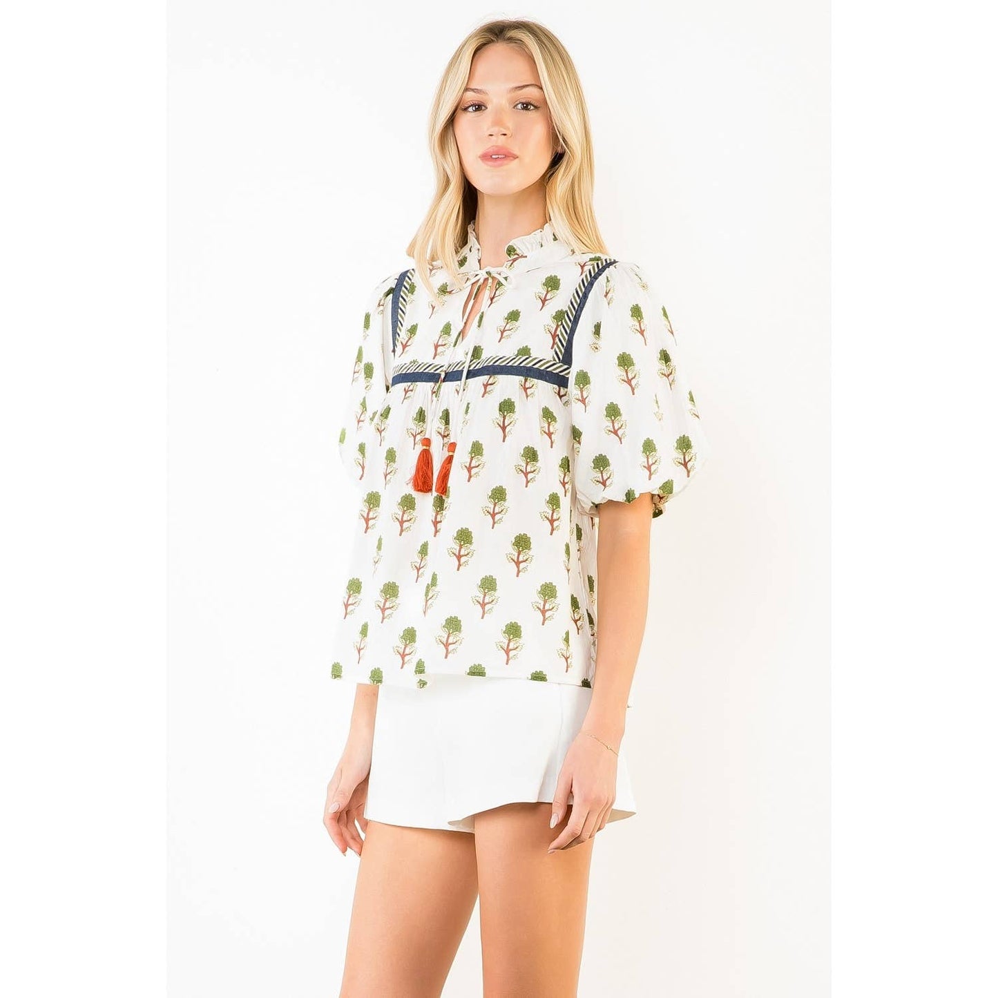 Puff Sleeve Print Tie Tassel Top