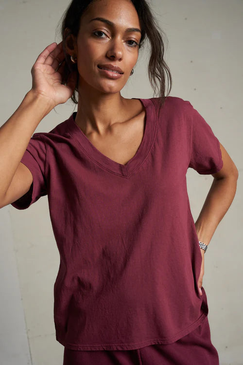 HENDRIX V NECK TEE-DARK BURGUNDY