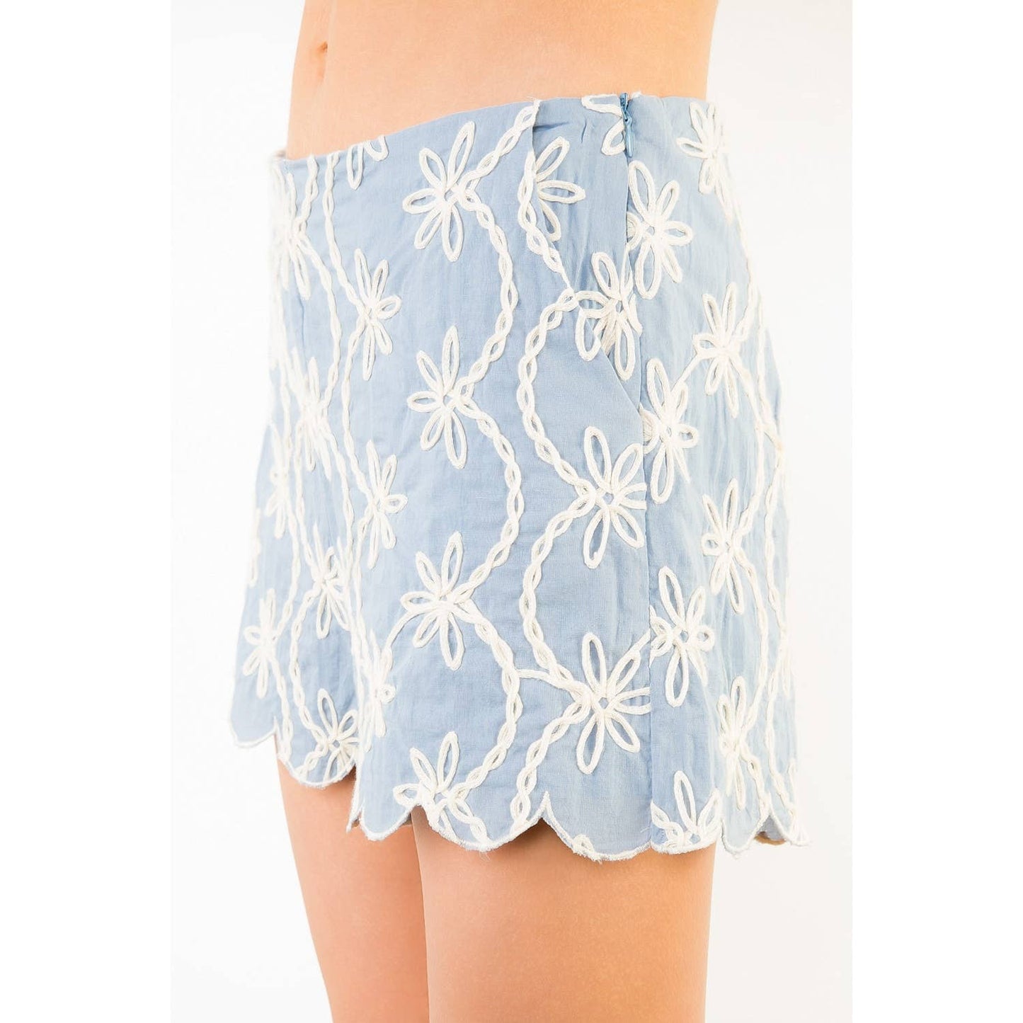 Embroidered Floral Scallop Hem Shorts
