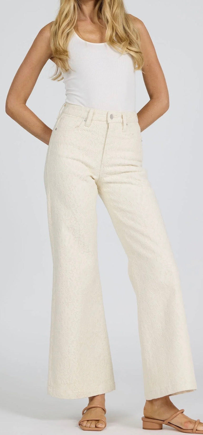 FIONA - WHEAT LACE