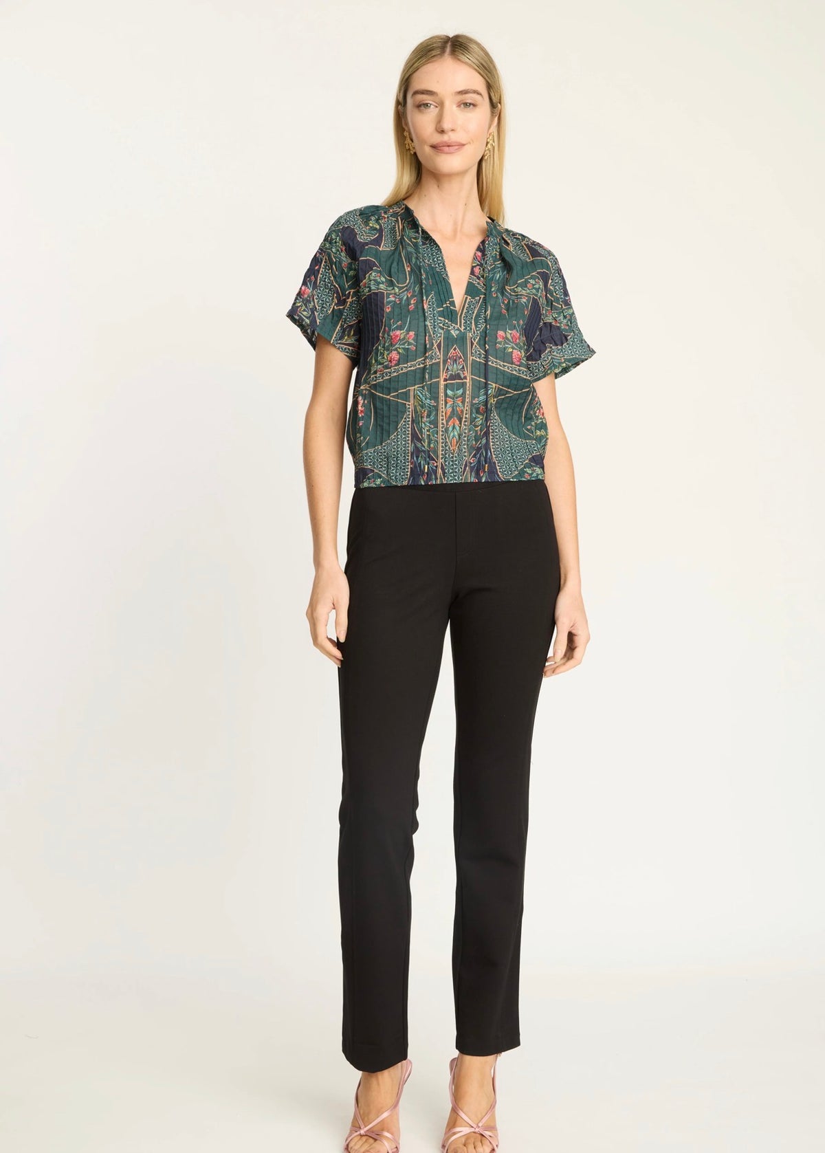 ZOLA TOP- PATCHWORK FLOWER