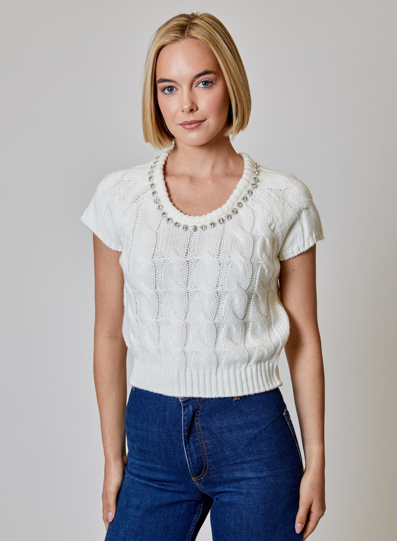 WINTER WHITE SS EMBELLISHED SWEATER