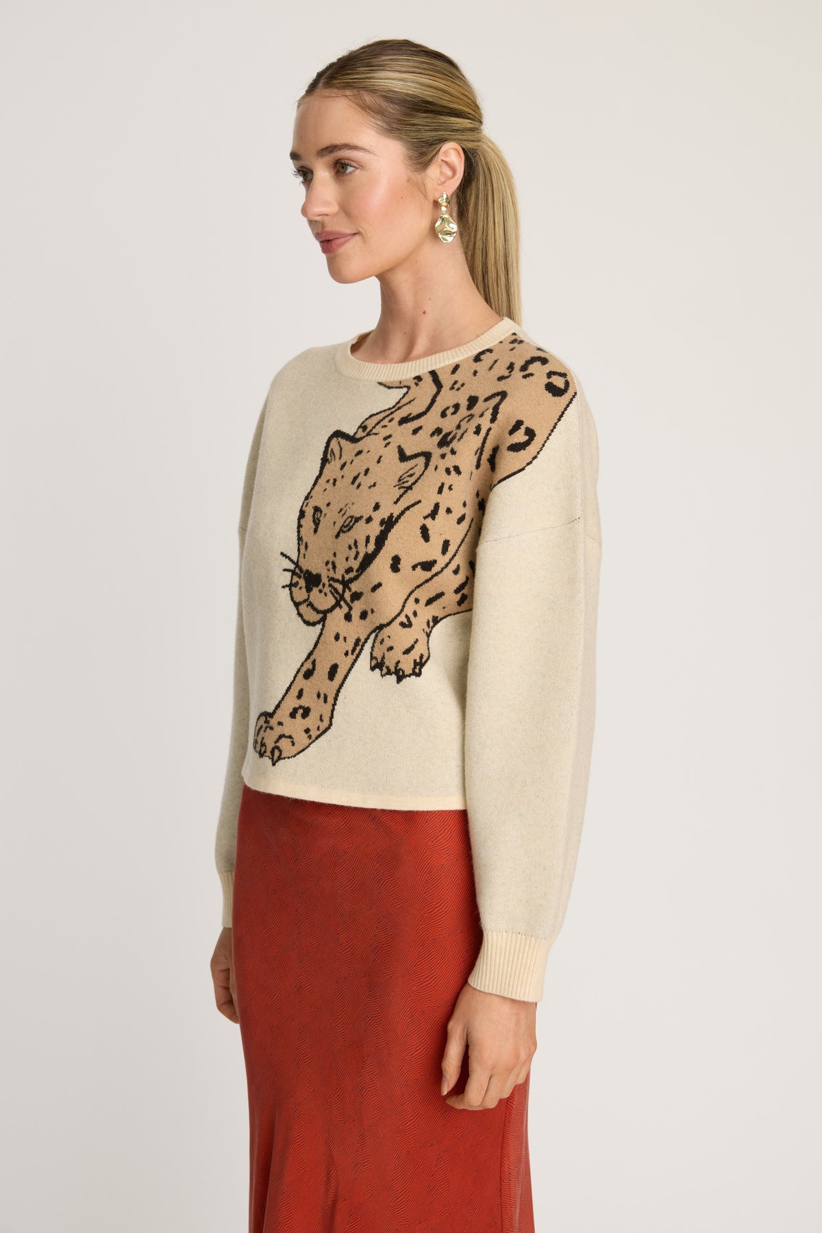 COURTNEY SWEATER