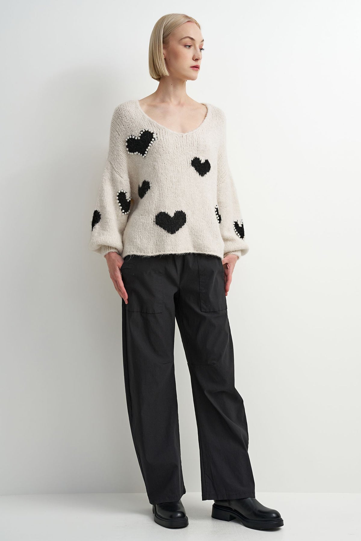 TAYLOR SWEATER
