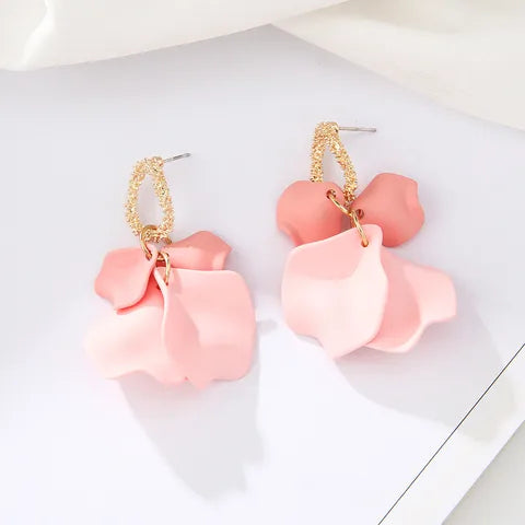 FRENCH LINK PETAL EARRINGS