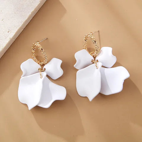 FRENCH LINK PETAL EARRINGS