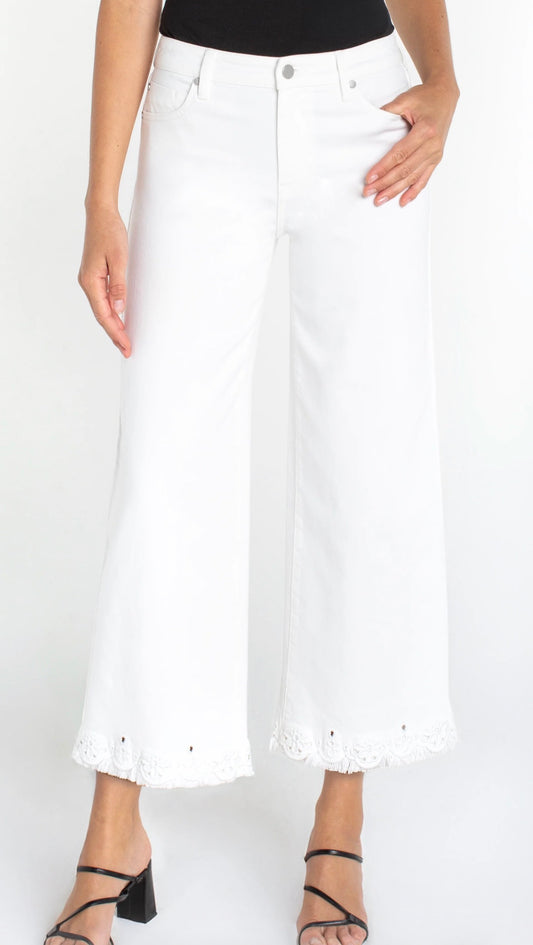 STRIDE CROP DENIM WITH EMB. HEM - BRIGHT WHITE