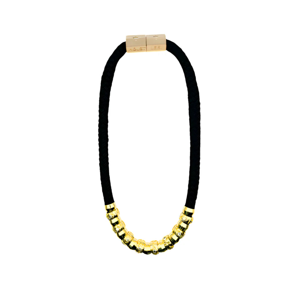 CLASSIC NECKLACE