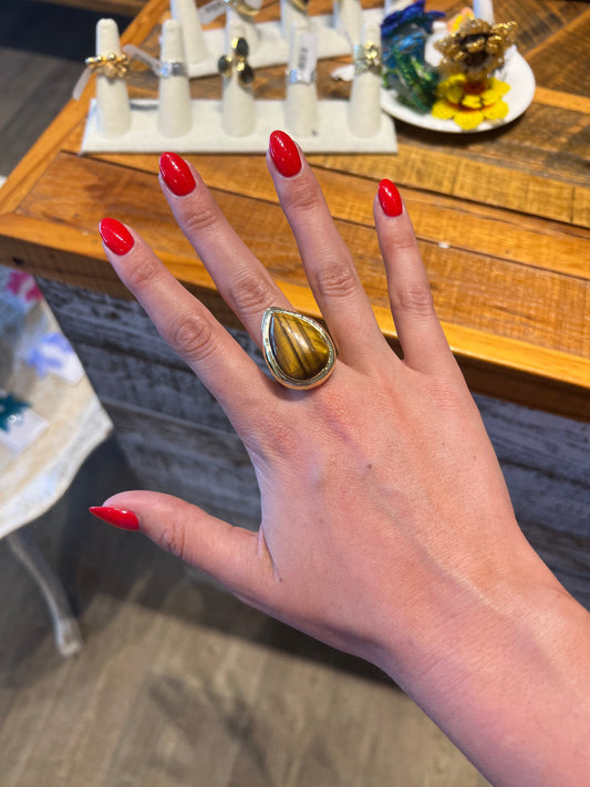 TEAR DROP RING