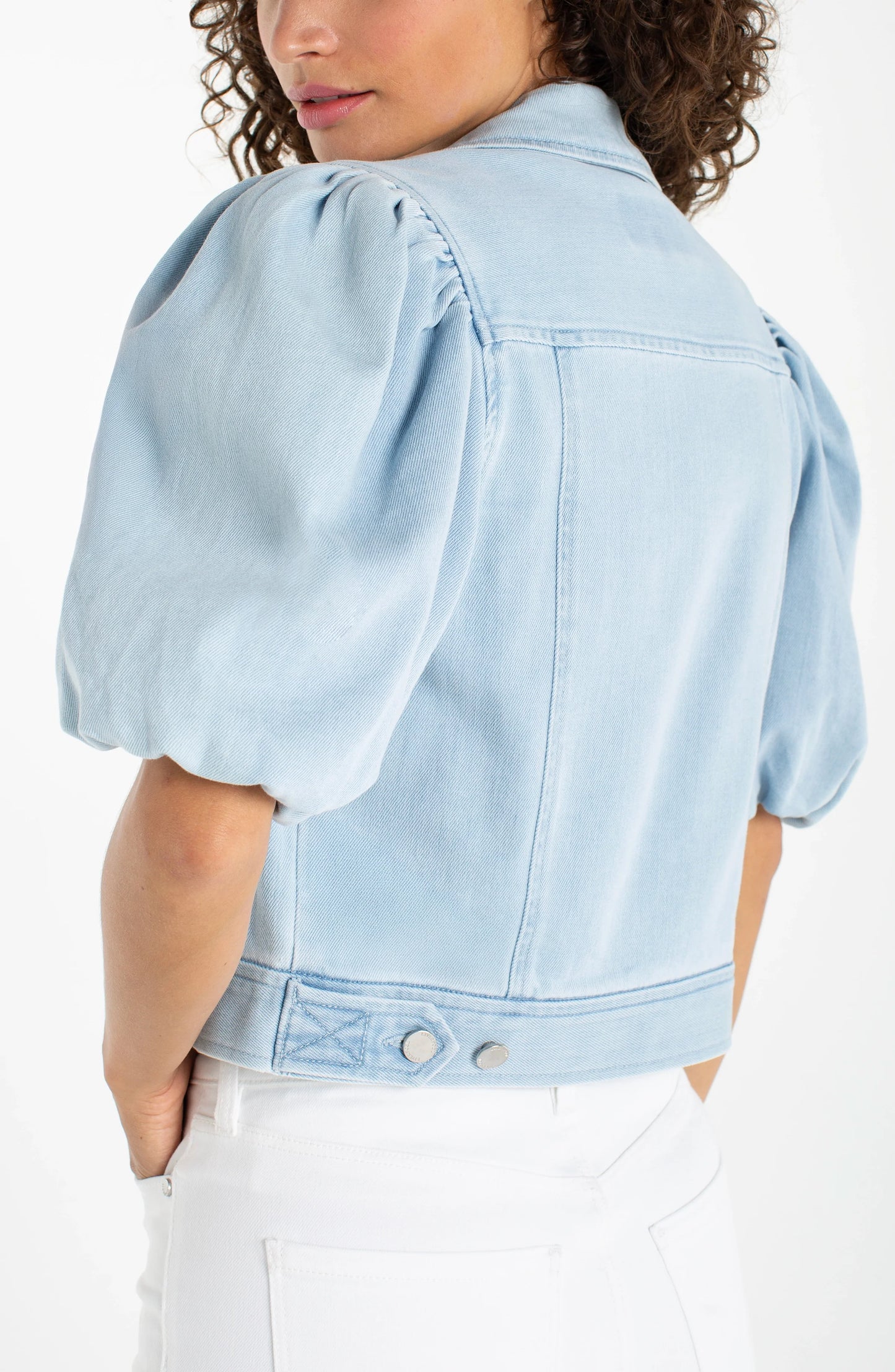 PUFF SLEEVE CROPPED TRUCKER JACKET
