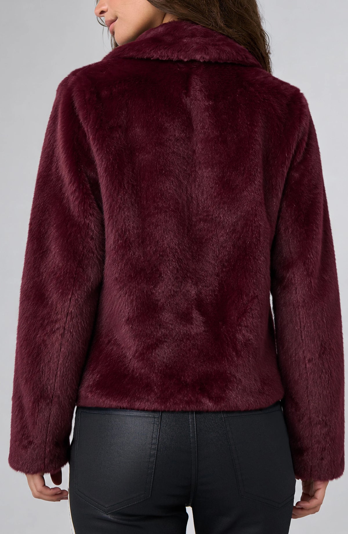 COLLARED FAUX FUR JACKET