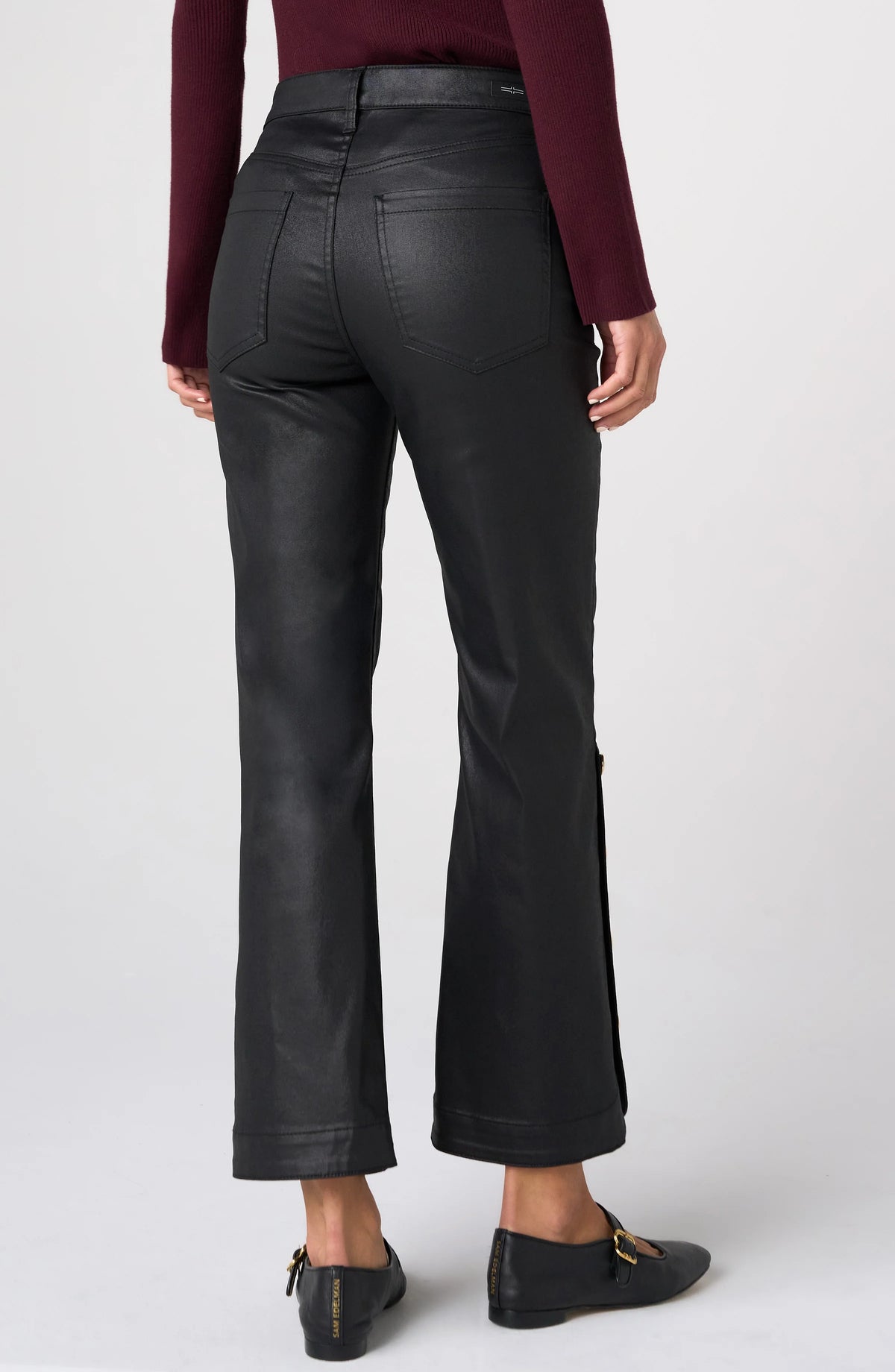 HANNAH CROP FLARE W BUTTON SLIT