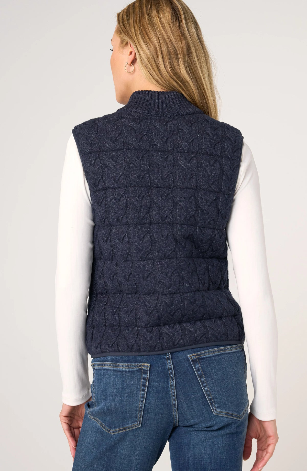 SLVLSS REVERSIBLE ZIP FRONT QUILTED SWTR VEST