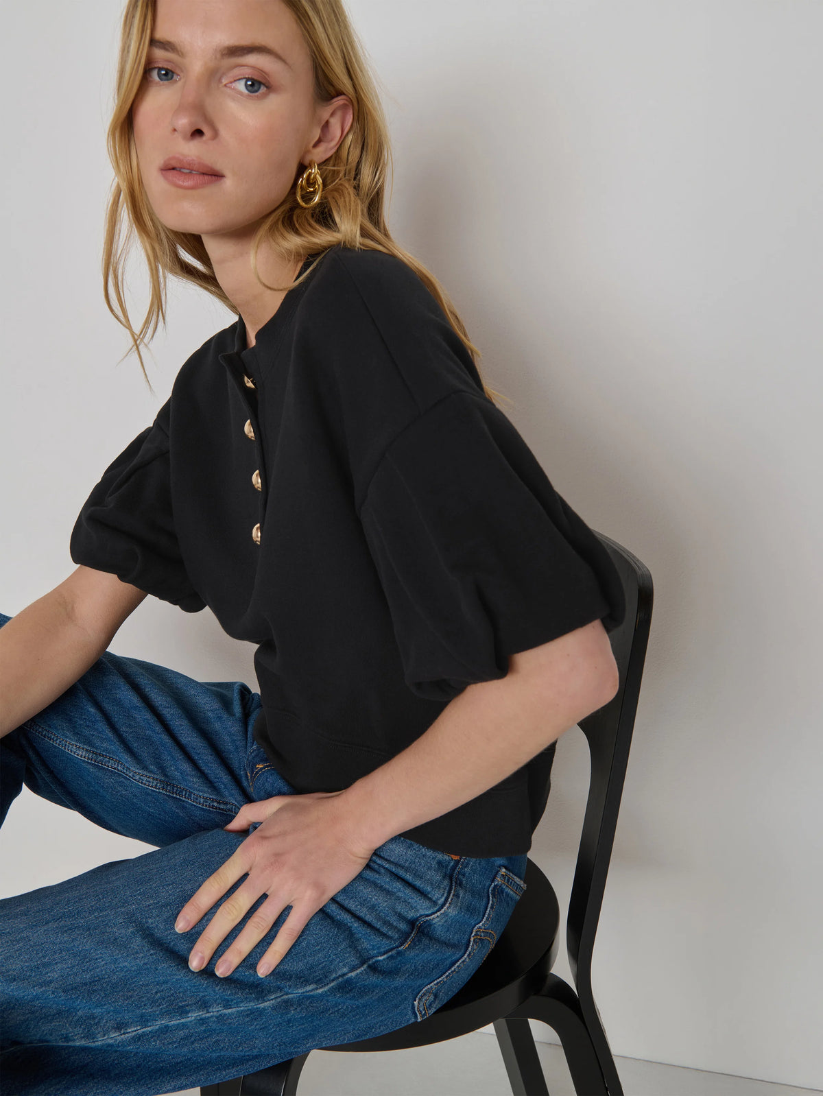 NIKKI SWEATSHIRT- BLACK