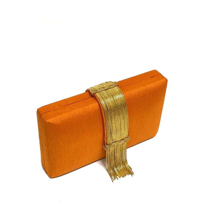 FRINGE CLUTCH - SPICE