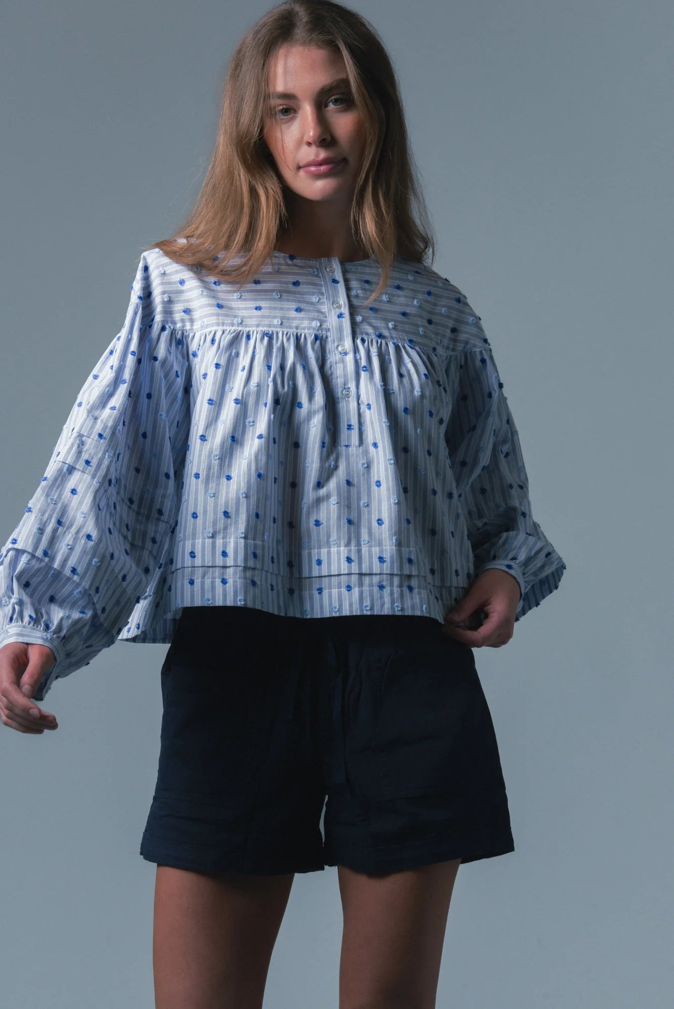 The Callah Shirt - Blue Dot Stripe