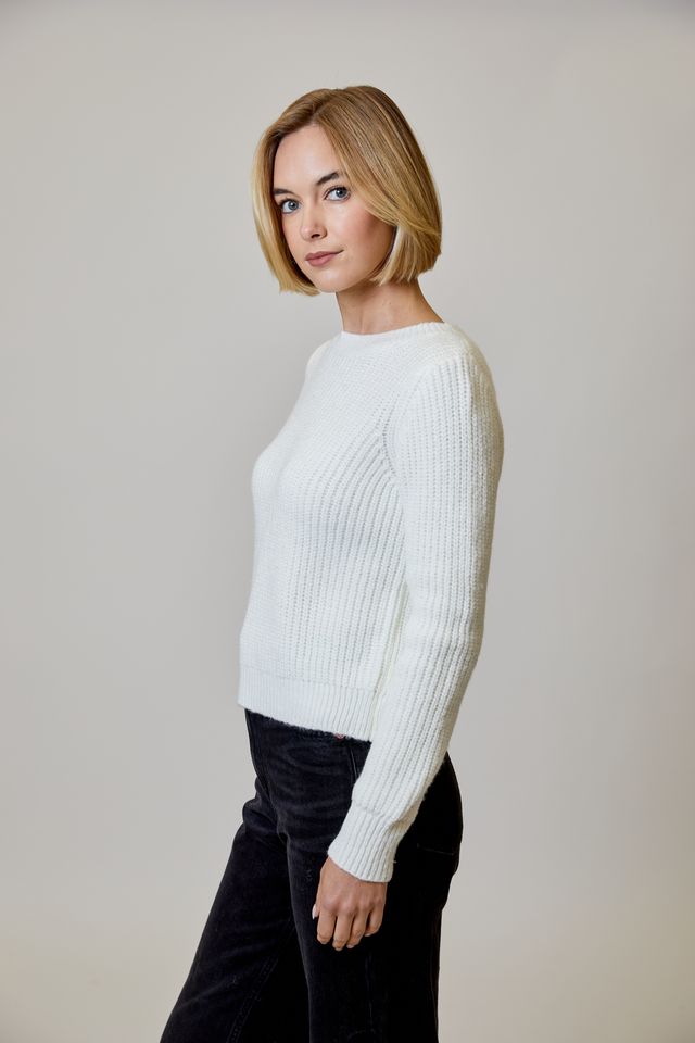 BOW BACK SWEATER - CREAM