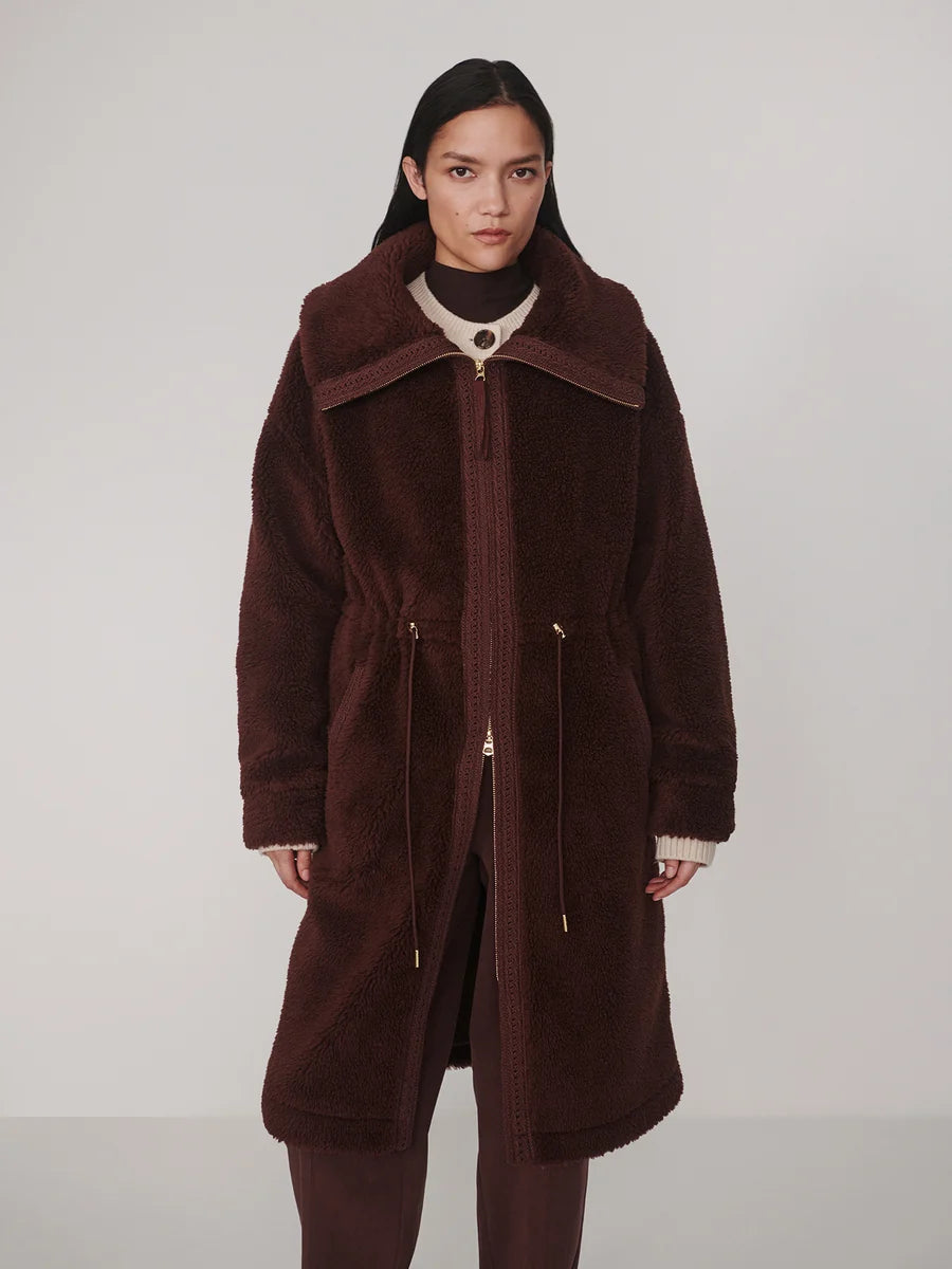 BENNET LONG SHERPA COAT - DARK CHESTNUT