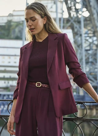 3/4 SLEEVE BLAZER - MERLOT
