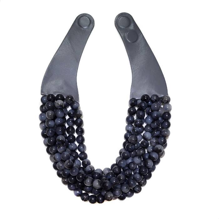 CHUNKY BEADED LAYERED NECKLACE