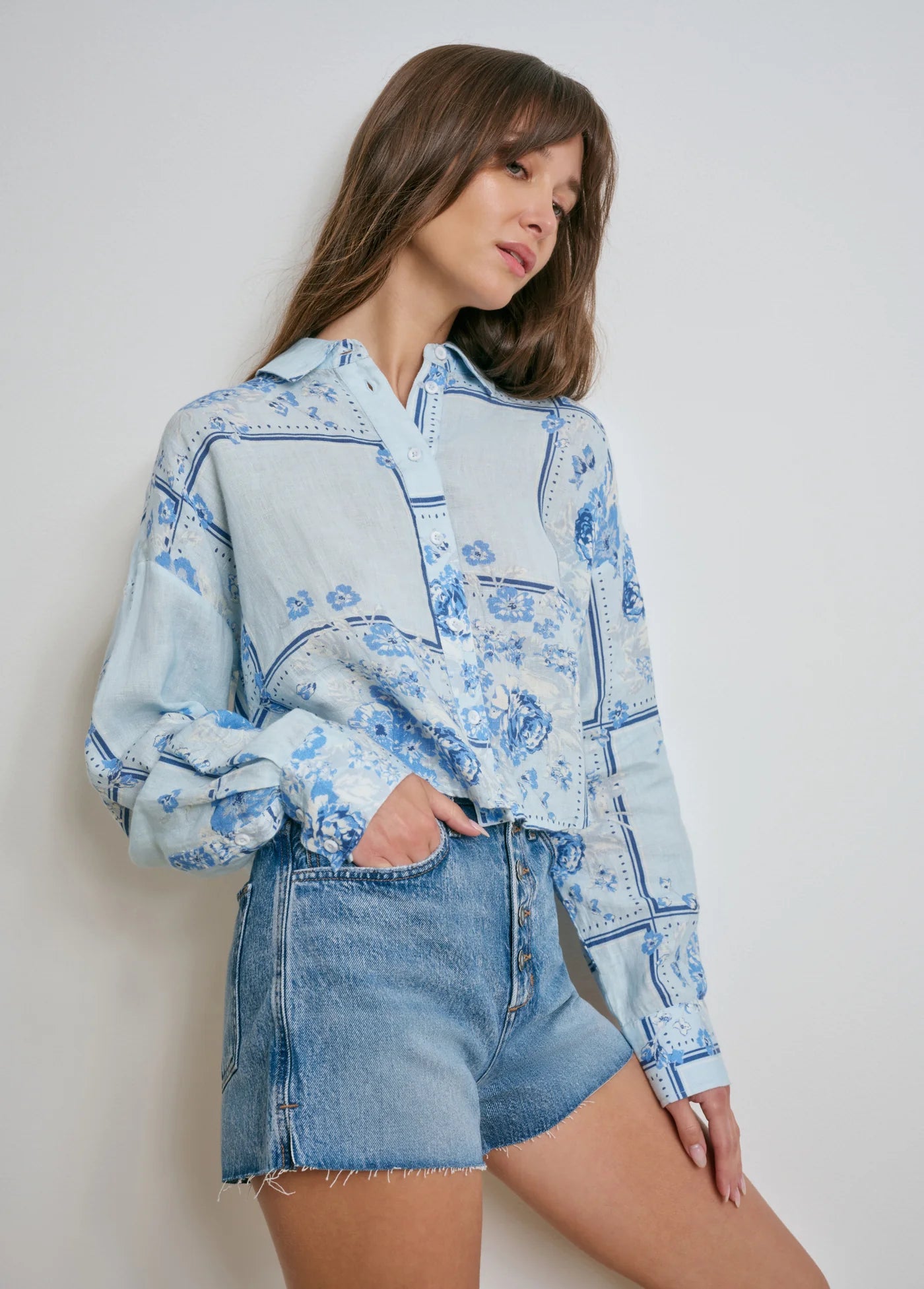 THE CROP EX BOYFRIEND SHIRT - FLORAL SCARF