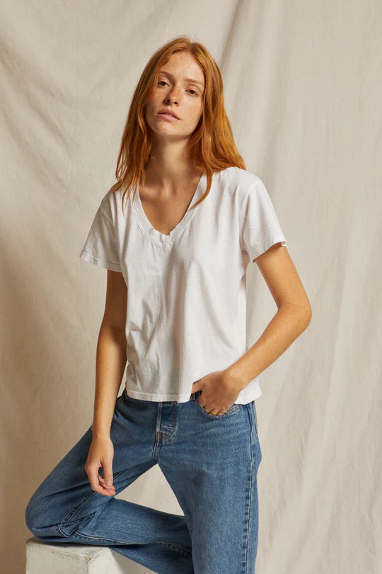 HENDRIX V NECK TEE - WHITE