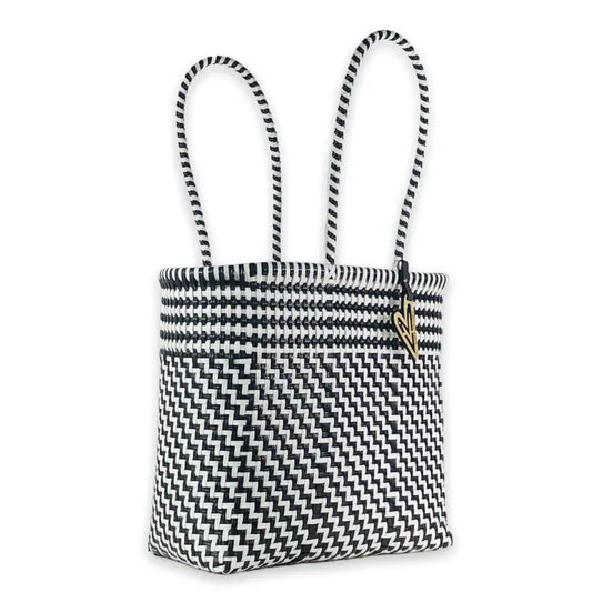 Women's Medium Tote Bag - Magpie