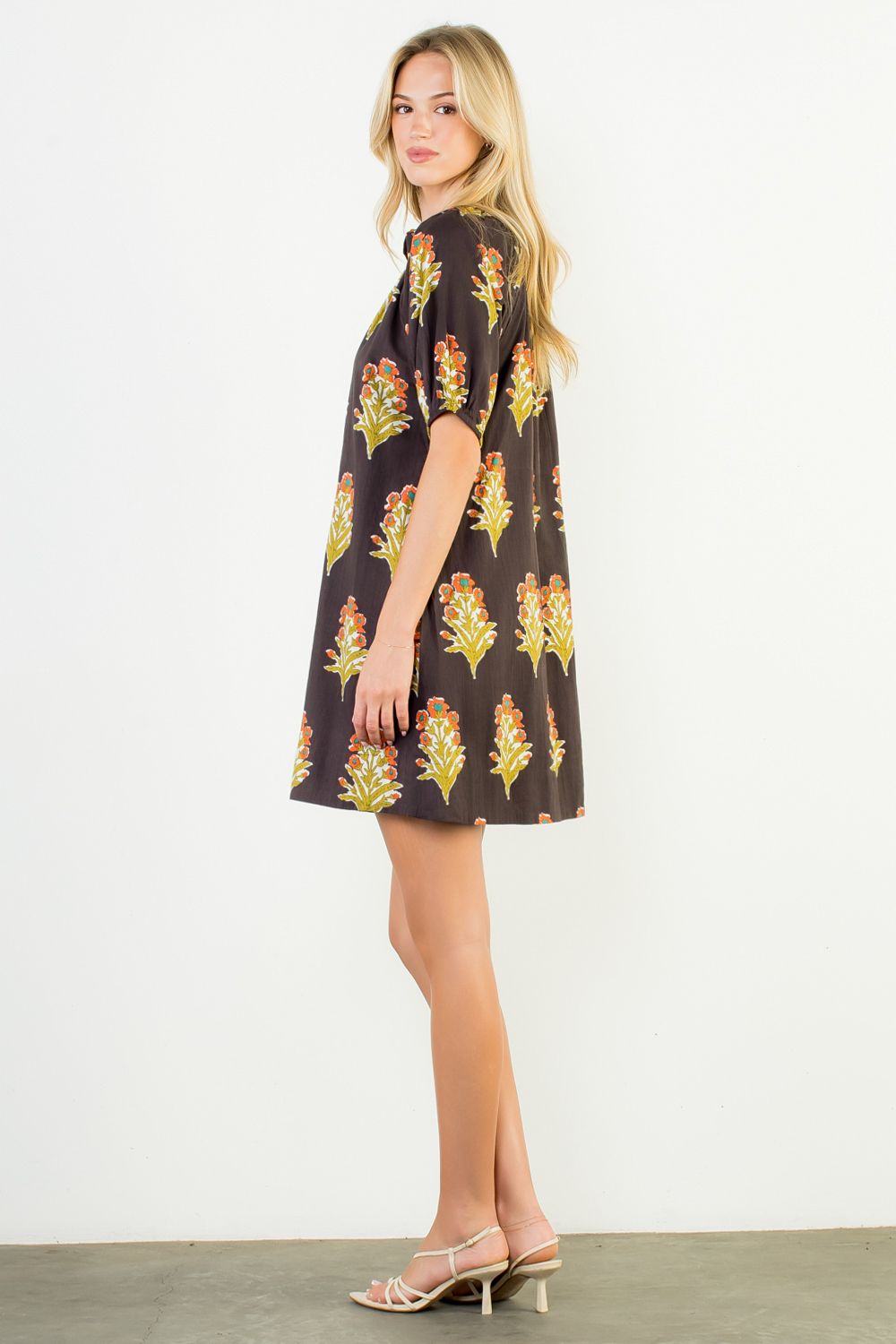 FLORAL PRINT V-NECK STRIPED DETAIL DRESS