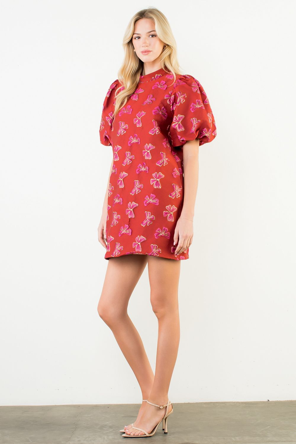 EMBROIDERED BOWS SHIFT DRESS